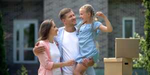 MovingToYourFirstApartmentTipsOnWhatYoullNeed Moving Pros residential moving pros moving movers foreman
